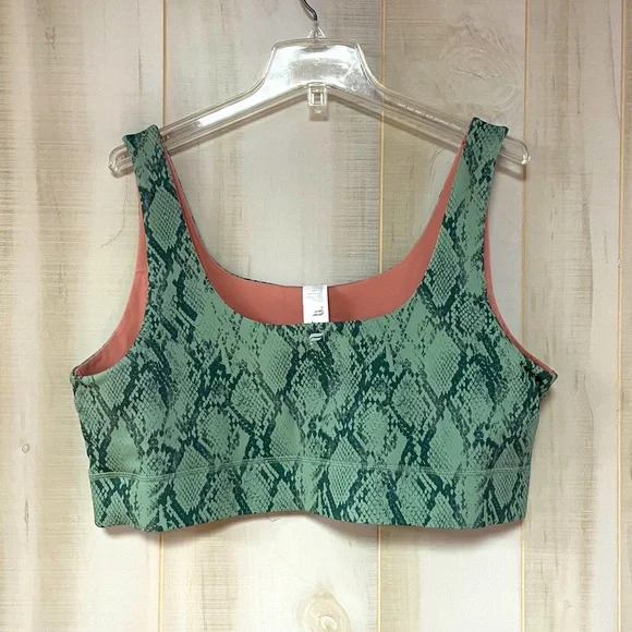 NWT Fabletics Green Snakeskin Print Sports Bra, sz 3X - Picture 2 of 5